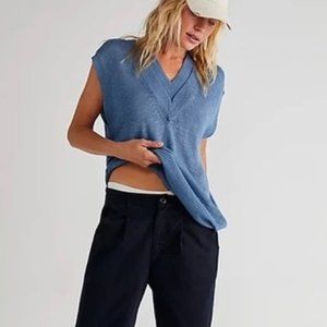 Free People Women's Hannah Oversized Tunic Sweater Vest Knit V-neck Blue Size L